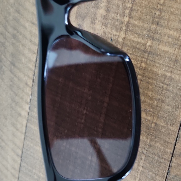 Gucci GG 1568/S  Sunglasses Black - Picture 12 of 16